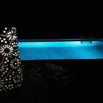 Dalmatian 230m2 With Pool And Garden Near The Old Town For Families Apartman