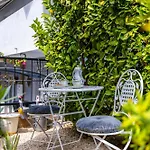 Lägenhet Dalmatian 230m2 With Pool And Garden Near The Old Town For Families Split