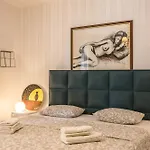 Lägenhet Dalmatian 230m2 With Pool And Garden Near The Old Town For Families *