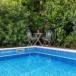 Dalmatian 230m2 With Pool And Garden Near The Old Town For Families *