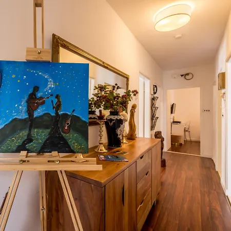 Appartamento Dalmatian 230m2 With Pool And Garden Near The Old Town For Families *