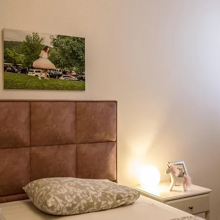 Apartmán Dalmatian 230m2 With Pool And Garden Near The Old Town For Families Split